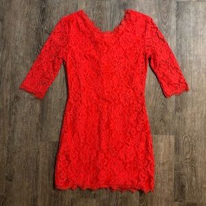Red lace short dress with 3/4 sleeves